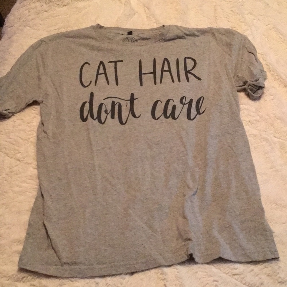 Meowingtons “Cat hair don’t care” t-shirt